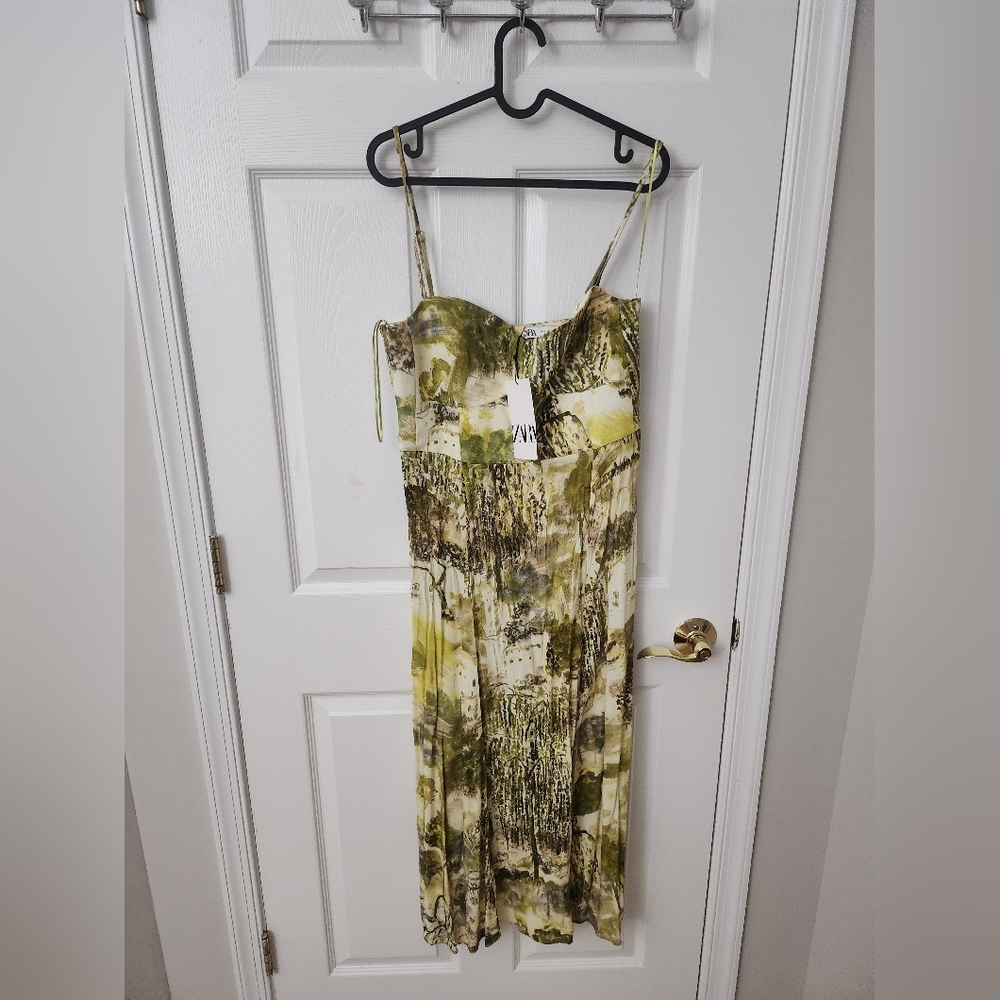 NWT Zara Green Dress